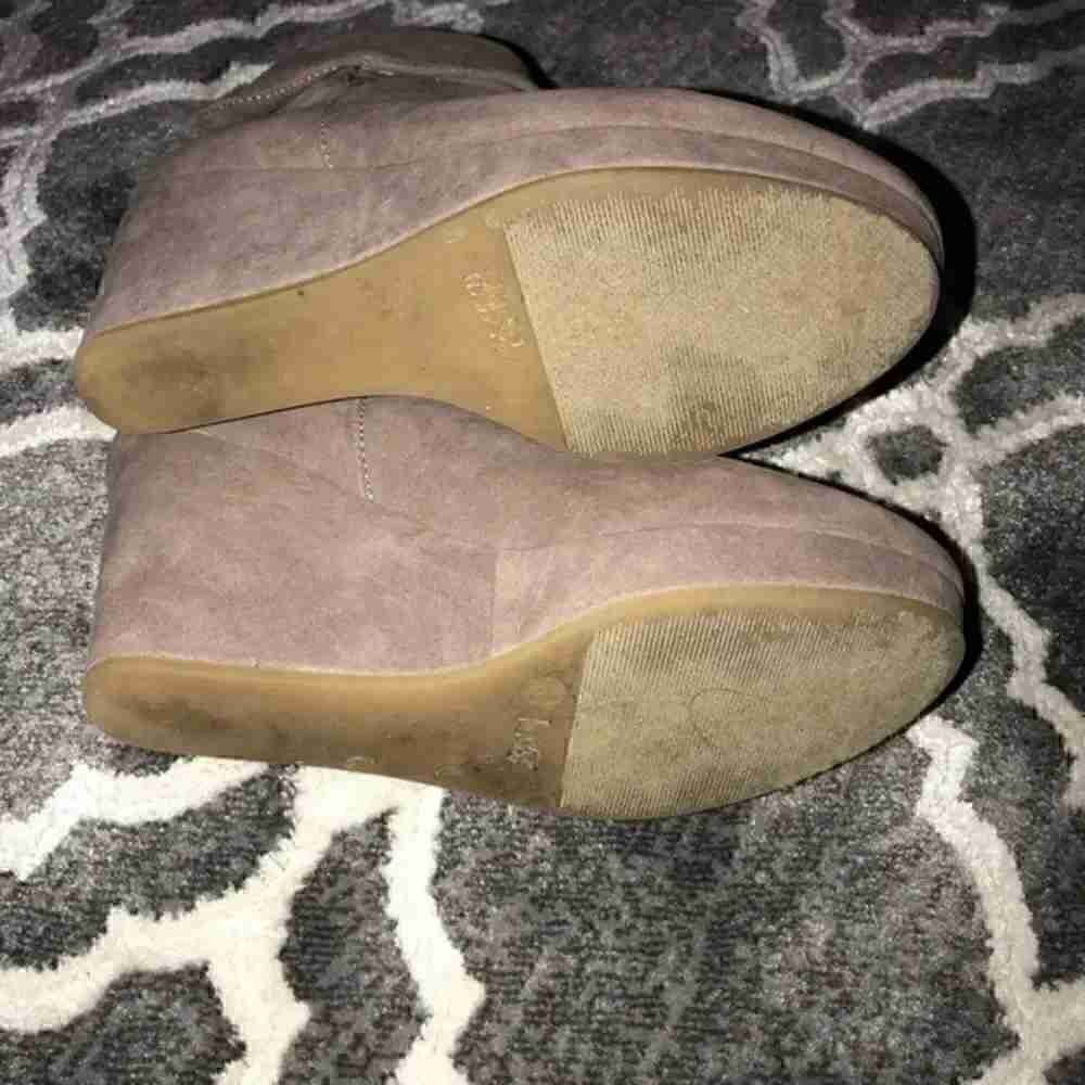 Women's Tan Ankle Boots - Picture 4 of 4